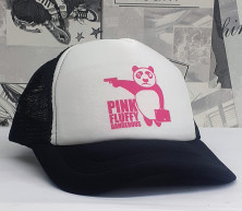 Фото бейсболки Панда - розовые, пушистые и опасные / pink fluffy dangerous