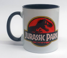 Фото черной двухцветной кружки Jurassic Park / Парк Юрского Периода