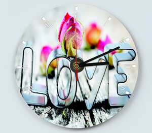 Love - любовь часы настенные (цвет: белый)