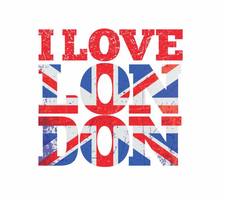 I am in london now. Люблю Лондон. Лондон надпись. Кружка i Love London. Наклейки я люблю Лондон.