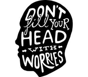 Dont fill your head with worries - не забивайте голову заботами кружка с ложкой в ручке (цвет: белый + черный)