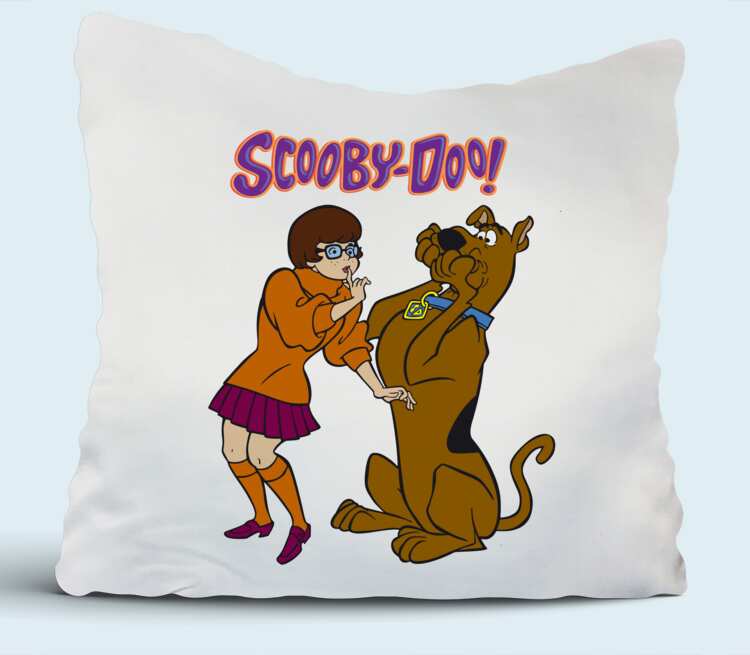 Скуби Ду и Вельма Динкли (Scooby-Doo) подушка (цвет: белый) .