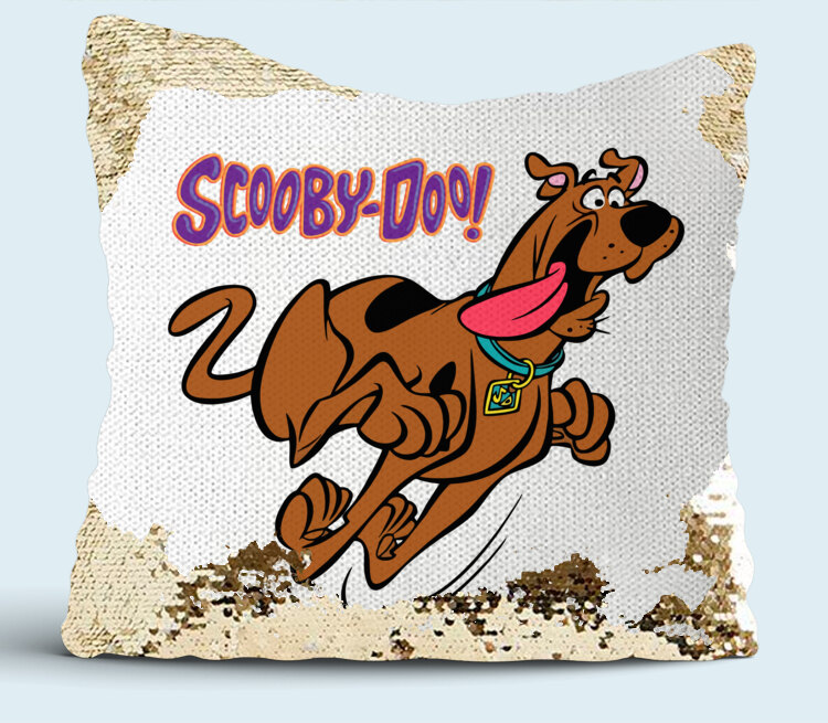 Скуби Ду бежит (Scooby-Doo) подушка с пайетками (цвет: белый + золотой) .